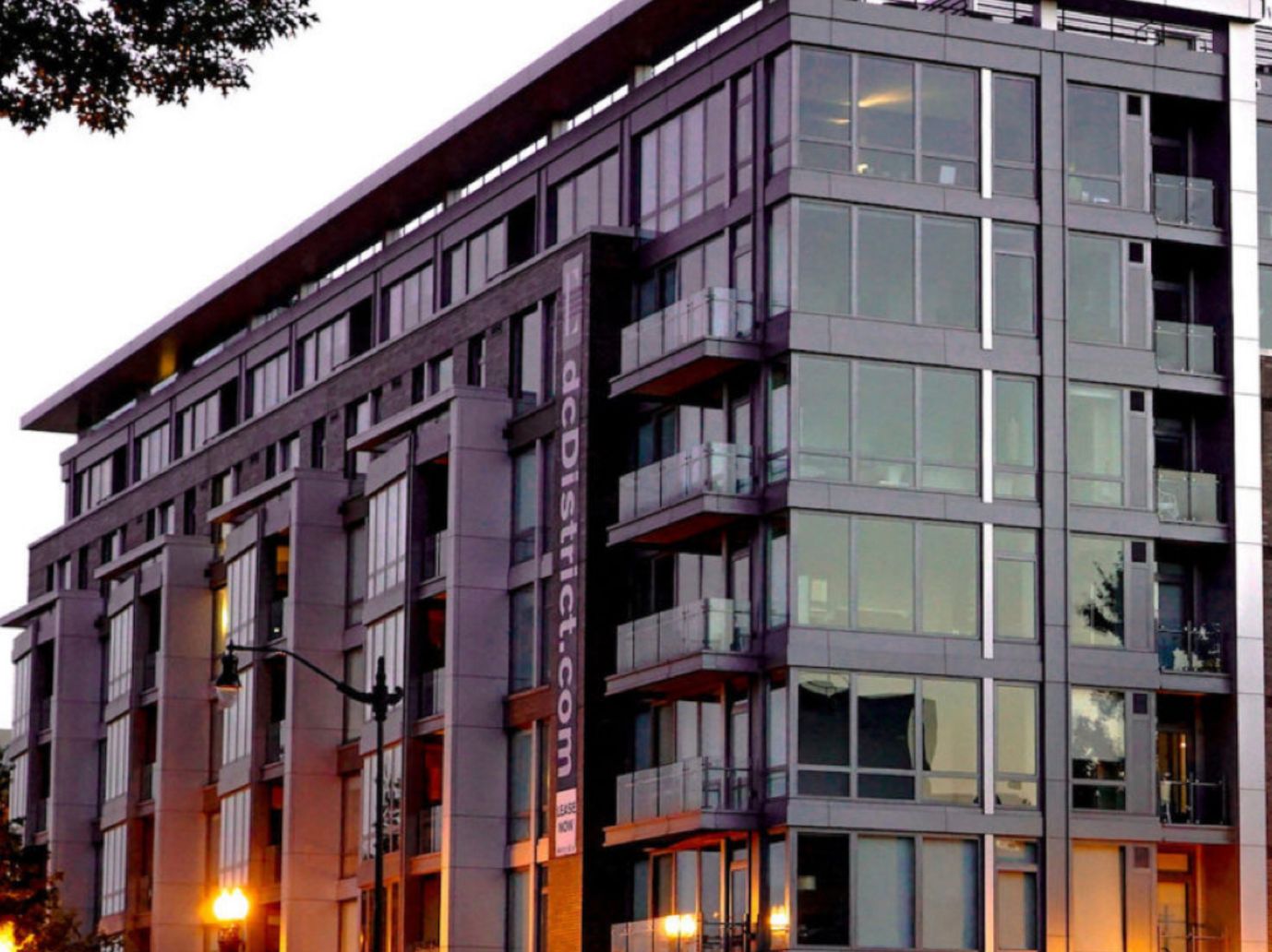 Are private buyers crazy? How buying at an apartment complex at a 4 cap can generate a 10% IRR
